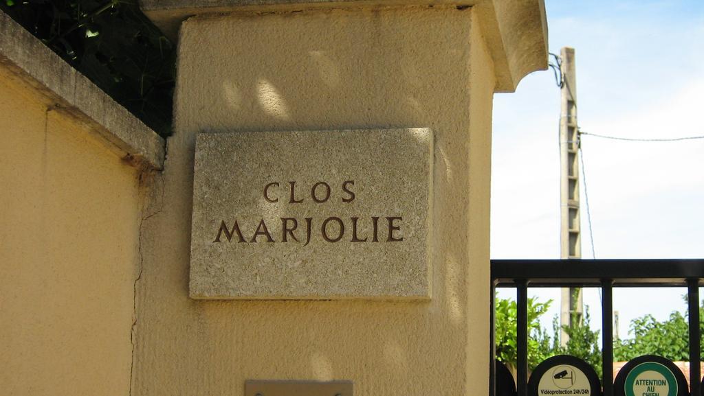 Clos Marjolie Hotell Caromb Exteriör bild